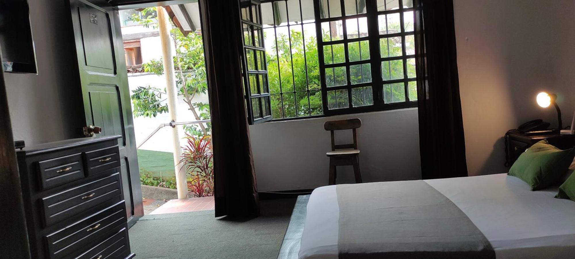 Hotel Premium Real Medellin Exterior photo